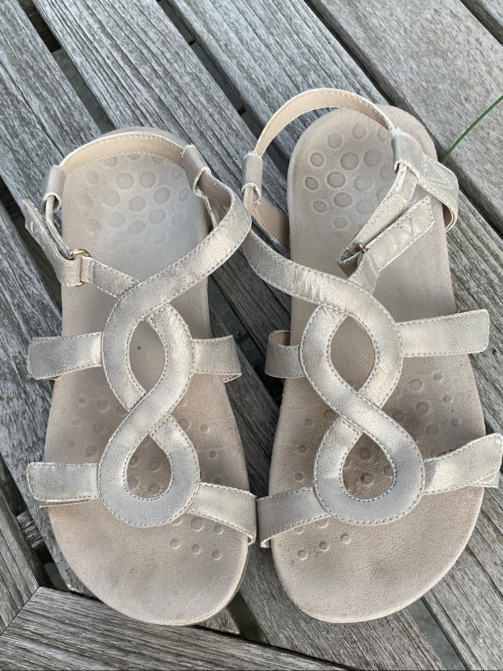 Vionic Metallic Champagne Strappy Comfort Sandals